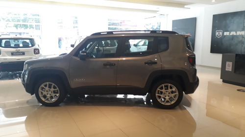 Imagen 15 de 21 de Jeep Renegade Sport Plus At 2023+