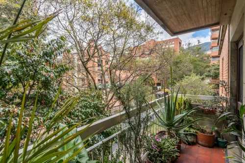 Apartamento En Venta En El Nogal. Cod V11890