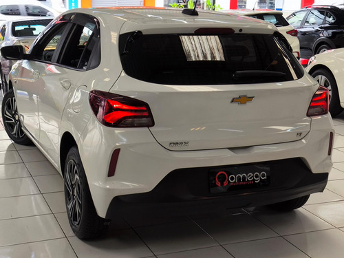 Chevrolet Onix ONIX HATCH LT 1.0 12V Flex 5p Mec.