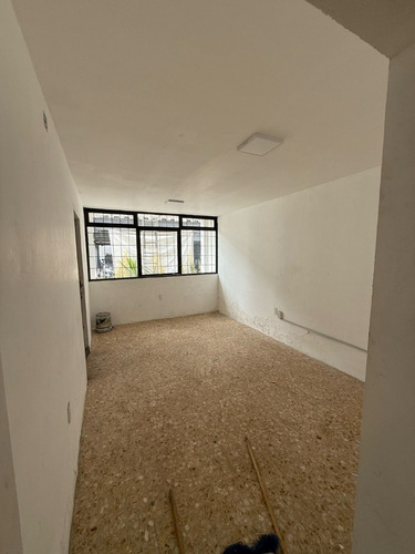 Se Rentan Oficinas Con Bodega, En El Centro De Toluca