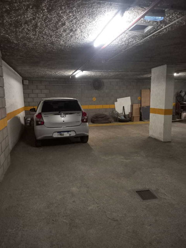 Cochera Con Seguridad, Pleno Nueva Córdoba