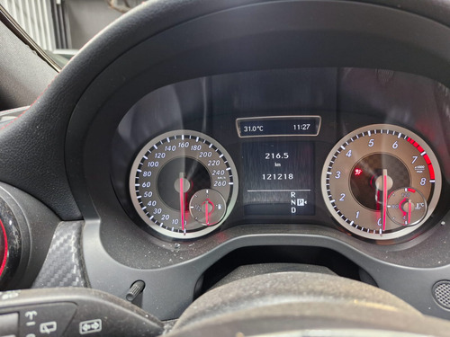 Mercedes Benz A 250 -chocado-