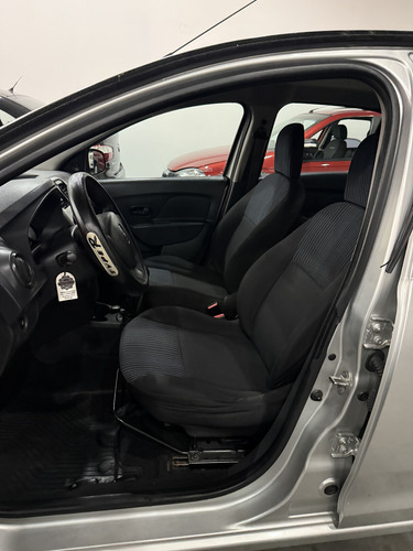 Renault Logan 1.6 Authentique Plus 85cv Nac