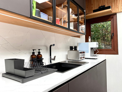 Se Vende Espectacular Casa En Condoinio / Con Novación