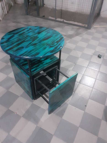 Imagen 5 de 10 de Mesa Ratona Nido Con Cuatros Bancos Extraíbles