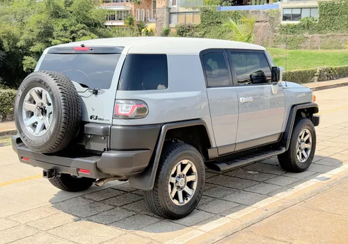 Toyota Fj Cruiser 2022 Blindada 25000km