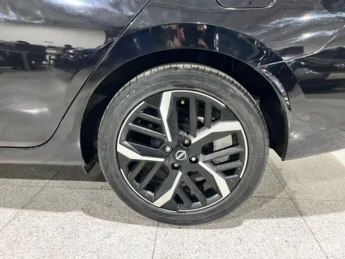 Nissan Versa 2023