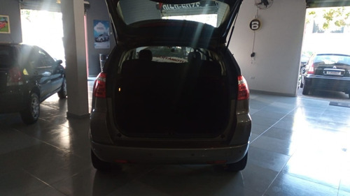 Imagem 2 de 10 de Citroen C4 Picasso Glx 2.0 Gasol. 2010