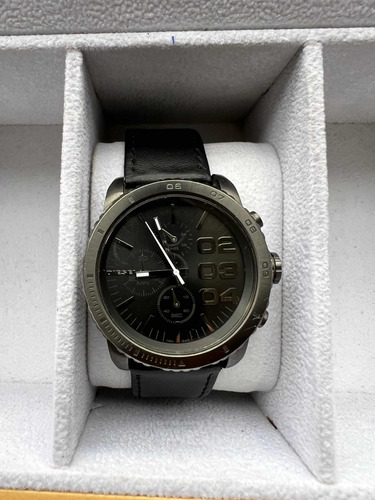 Reloj Seminuevo Diesel Original (Usado)