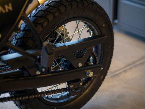 Imagen 8 de 25 de Royal Enfield Himalayan Rock Red