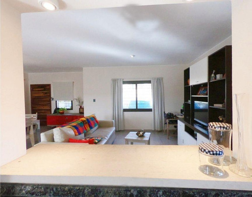 Casa En Venta 3 Dormitorios, 2 Baños, Vista. Estancia Vieja, Villa Carlos Paz.