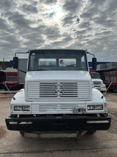 Mercedes Benz 1215