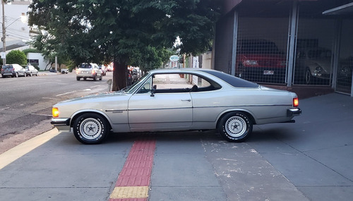 Imagem 10 de 15 de Opala Comodoro 4.1 Coupe 1980 Automatic Placa Preta Completo