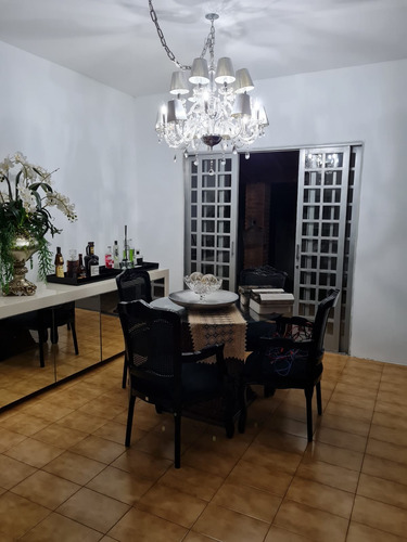 Imagem 21 de 30 de Chácara 1000m2, Casa Sede 340m2, 2 Dormitórios, 1 Suíte, Cozinha Planejada, Amplo Quintal, Área De Lazer Com Piscina, Ótima Localização - Ch00183 - 70394103