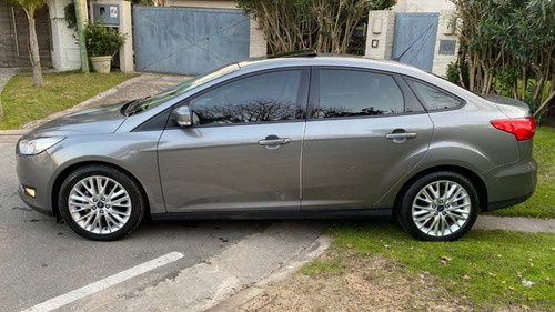 Imagen 9 de 15 de Ford Focus Iii 2.0 Se Plus At