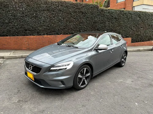 Volvo V40 2.0 T4 Drive-e R-design