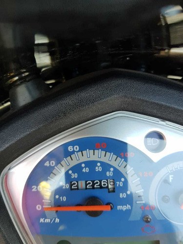 Kymco Agility 200i