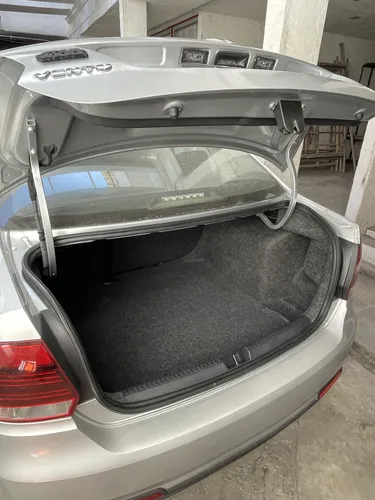 Volkswagen Vento 1.6 Confortline Mt