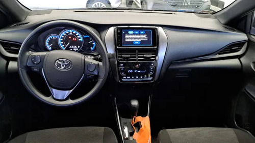 Toyota Yaris XL 1.5 (Flex) (Aut)