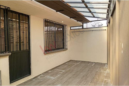 Casa En Venta En Prados Del Tecnológico, Querétaro Qro.