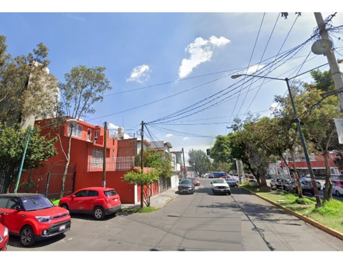 Casa En Remate En Real Del Moral, Iztapalapa F-346