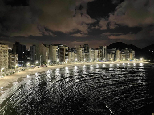 Imagem 12 de 14 de Frente Ao Mar (astúrias - Guarujá)