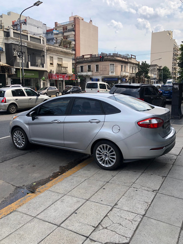 Ford Fiesta Kinetic 1.6 Sedan Se Plus 120cv