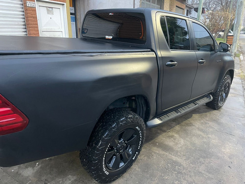 Toyota Hilux Pick-Up 2.8 Cd Srv 177cv 4x4