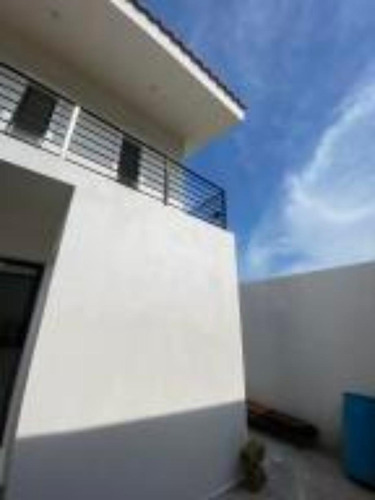 Casa En Venta En Colonia El Tuito, Cabo Corrientes, Jalisco