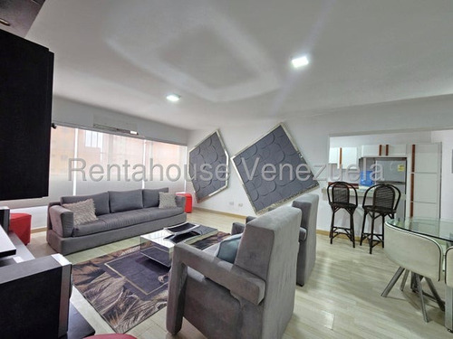 Jean Pavon Tiene Bello Apartamento En Alquiler En El Este De Barquisimeto Lara 8 7 0 9