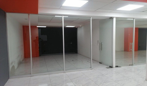 Hermosas Oficinas, Excelente Ubicacion, Con Salas Juntas Y Salon Vip