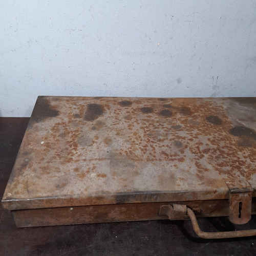 Imagem 2 de 8 de Caixa De Ferramenta Antiga Metal, Só A Caixa.