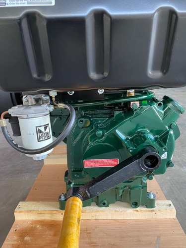 Motor Diesel Marca Lister Petter 3 Cilindro Tr3 (2.320cc)