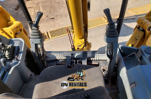 Retroexcavadora Caterpillar 430 D 2005 4x4 Ext Y Kit Remate