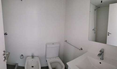 Imagen 5 de 14 de Alquiler De Apartamento Impecable, De 1 Dormitorio Cerca De Parque Batlle