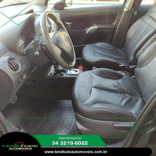 Imagem 7 de 9 de Citroen C3 Exclusive 1.6 Preto 2012