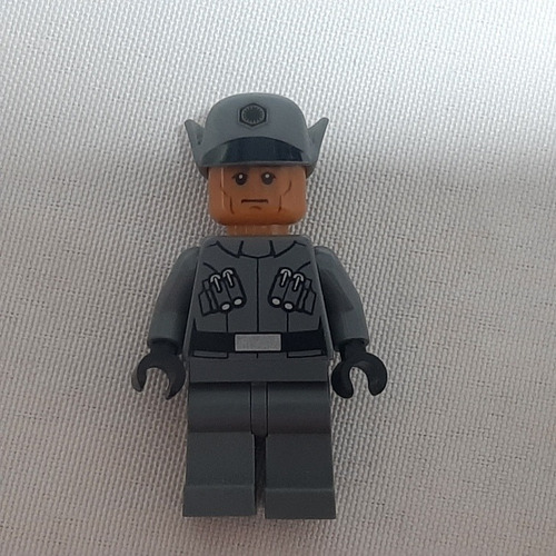 Lego 75101 Minifigura First Order Officer Star Wars