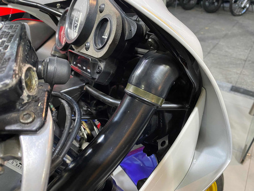 Yamaha Fzr 600 Genesis