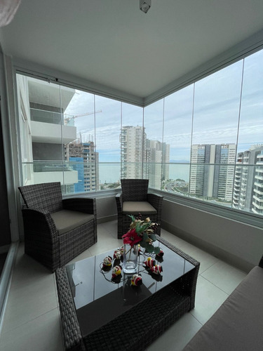 Costa De Montemar, Edificio Sunset Arena