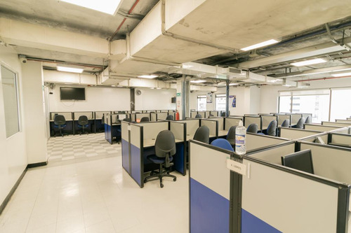 Oficina En Arriendo/venta En Centro Internacional. Cod A1002170