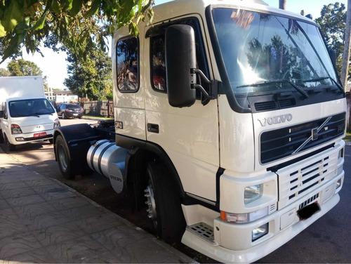 Imagem 8 de 12 de Volvo Fm 12