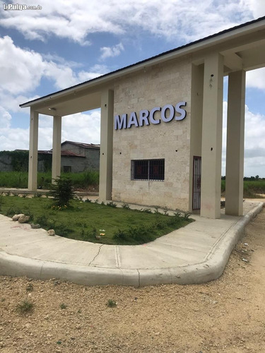 Imagen 11 de 17 de Vendo Solar Comercial De 150 A 385 Mt2 En Plena Avenida Ubicado En Residencial Privado Con Agua Luz Y Calles En Santo Domingo Norte Próximo A La Estación Del Metro Mamá Tingo, La Sirena Y El Parque V