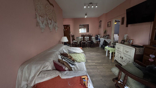 Venta Flores Departamento 3 Amb Frente Cochera