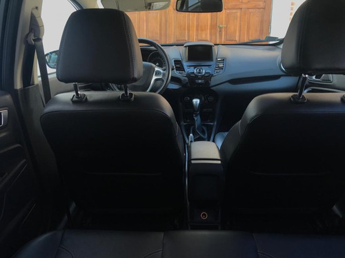 Ford Fiesta Kinetic Design 1.6 Titanium 120cv 2014