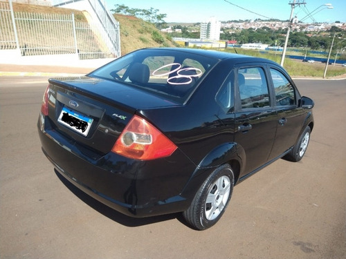 Imagem 9 de 11 de Ford Fiesta Sedan 1.0 4p Flex 2008