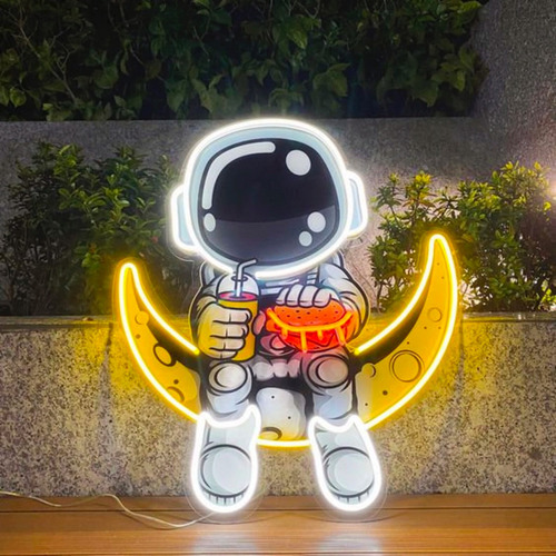 Neón Cuadro Luz Led Astronauta Luna Chilling Con Atenuador