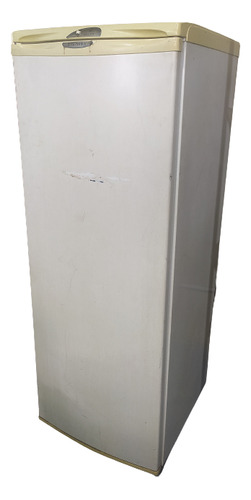 Freezer Electrolux F210