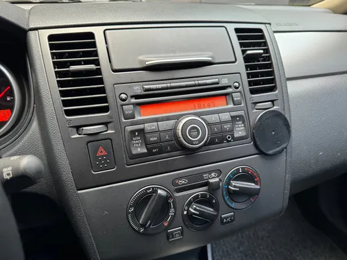 Nissan Tiida Premium 2012 Hb Automatico