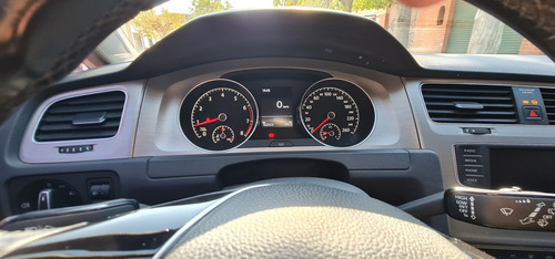Volkswagen Golf 1.6 Trendline