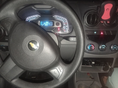 Imagem 5 de 5 de Chevrolet Agile 2013 1.4 Lt 5p
